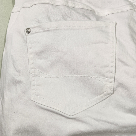 C Est 1946 White Denim Jean Capris, sz 18 - Picture 4 of 9